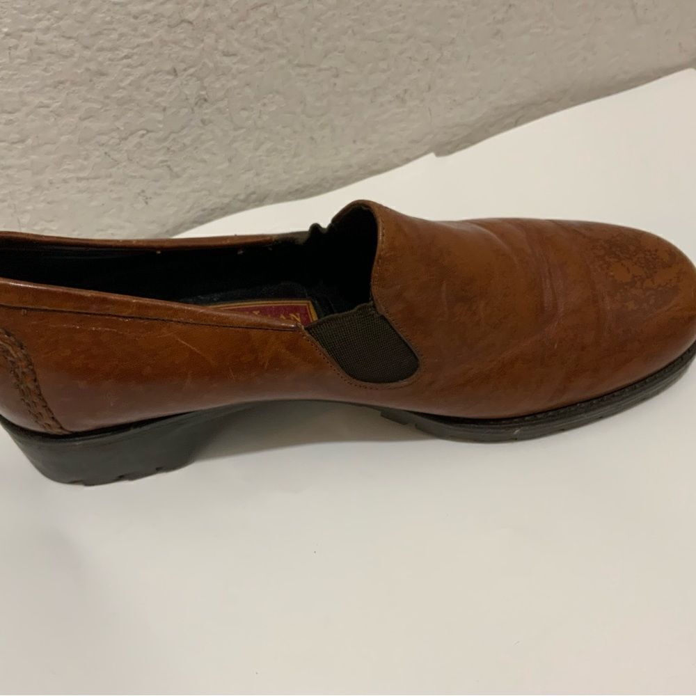 Cole Haan Country non skid shoes womens size 10B